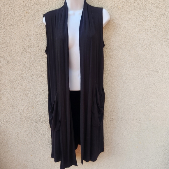 Eileen Fisher Tops - Eileen Fisher Women's Vest Small Black Whimsigoth Witchy Oversized Knit Pockets